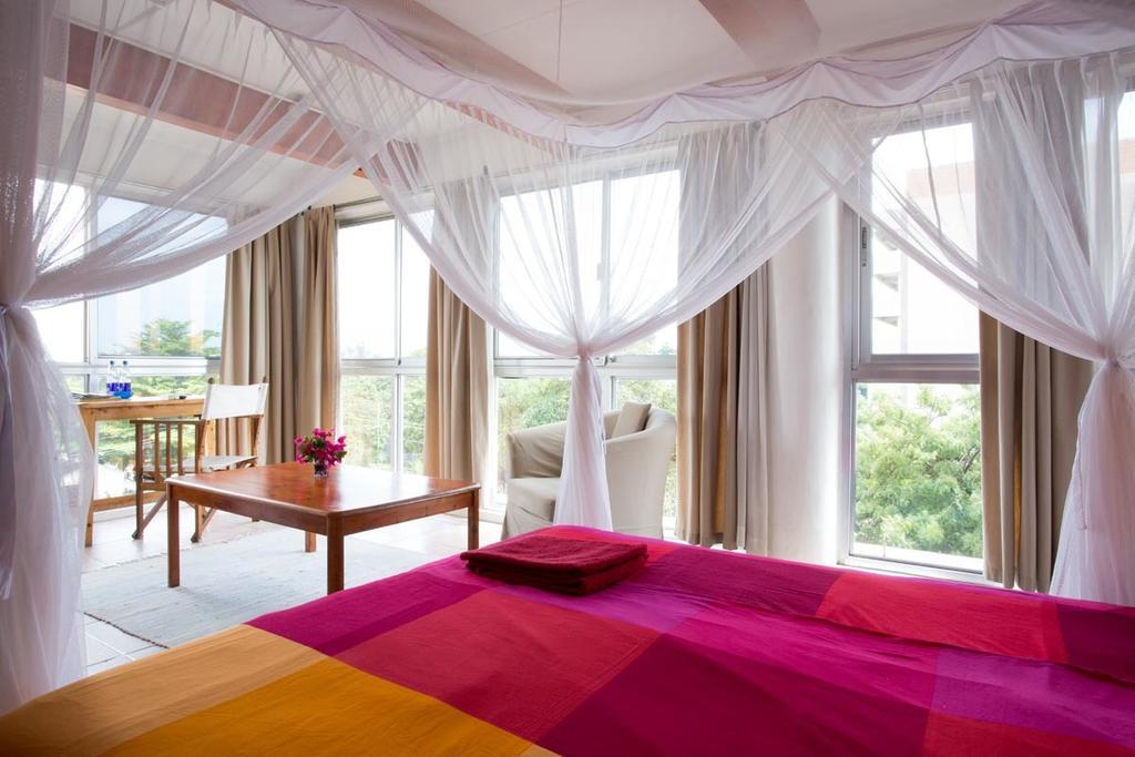 Q-Bar & Guesthouse Dar es Salaam Bilik gambar