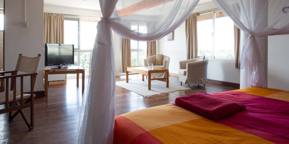 Q-Bar & Guesthouse Dar es Salaam Luaran gambar